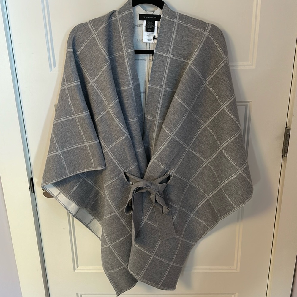Tahari poncho sweater